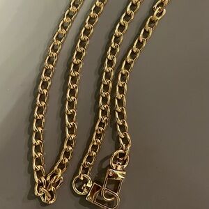unbranded gold tone purse chain 38 inches long (18.5 drop
length)